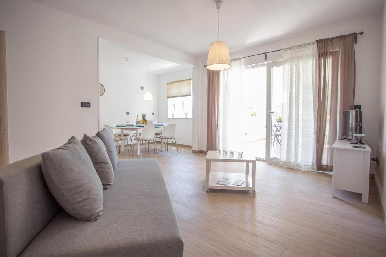 Apartment Mario 2 Poreč Buitenkant foto