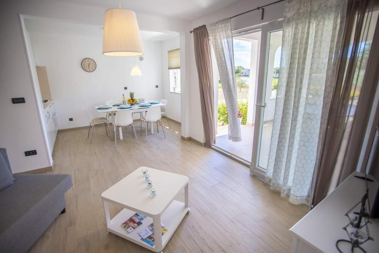 Apartment Mario 2 Poreč Buitenkant foto